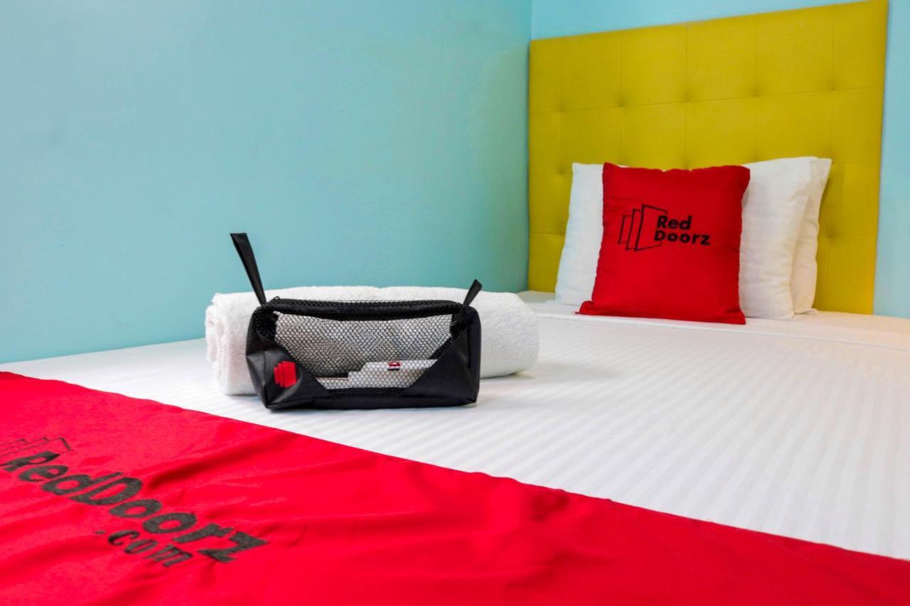 Reddoorz Plus New Era Budget Hotel Mandaue Former Reddoorz Plus Near Uv Mandaue Cebu Ngoại thất bức ảnh